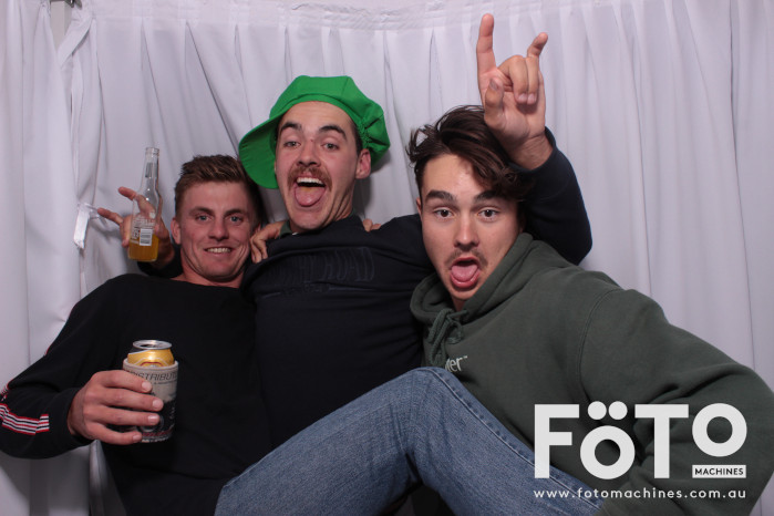 Billy's 21st | View more photos from the event at gallery.fotomachines.com.au/u/FOTOMachines/Billys-21st